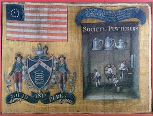 Bannière en soie de la Société des étainiers de New York, portée lors de la procession fédérale, 23 juillet 1788 - American School