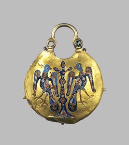 Pendentif en or Kolt, 12e-13e siècle