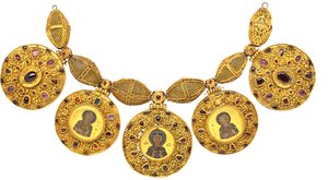 Collier avec pendentifs, début du 12e siècle - Ancient Russian Art