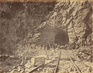 Planche 39. Extrémité est du tunnel, Weber Canon, 1869 (photo) - Andrew Joseph Russell
