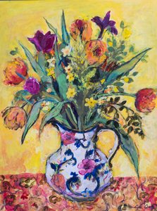 Pichet de fleurs de printemps sur un fond jaune - Ann Oram