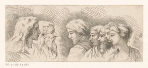 Bustes de sept hommes et femmes