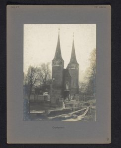 Vue sur la porte Est à Delft