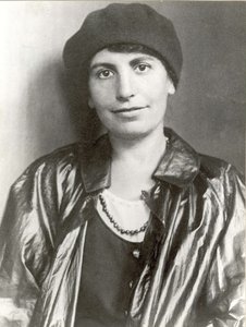 Anna Freud - Anonyme. Photographie - Anonymous Anonymous