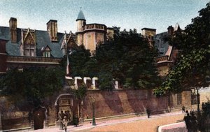 Paris : vue du Musée de Cluny. Photographie de 1920 dans « Album Artistique » de la ville de Paris. Collection privée. - Anonymous Anonymous