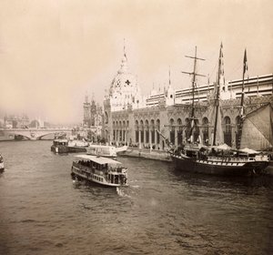 Exposition Universelle de 1900 à Paris : Le palais des armées de terre et de mer - collection privée