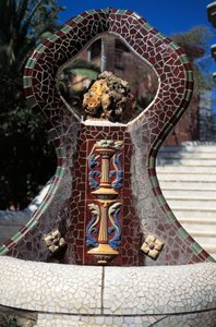Fontaine carrelée, Parc Güell