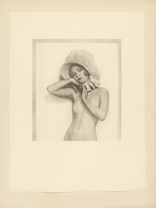 [Femme nue portant un bonnet en dentelle]