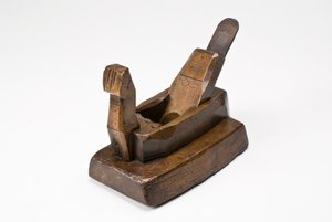 Rabot à moulure de compas