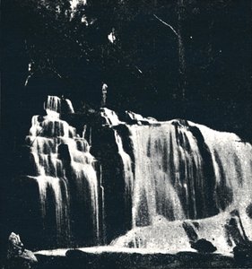 Cachoeira no Rio Dourado Lençóis, 1895