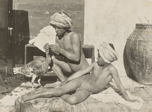 [Deux jeunes nus avec une dinde] - Baron Wilhelm von Gloeden