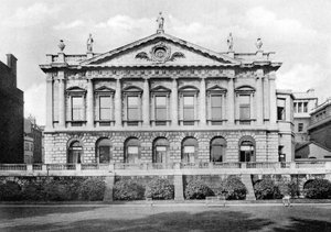 Maison Spencer, St James, 1908 - Bedford Lemere and Company