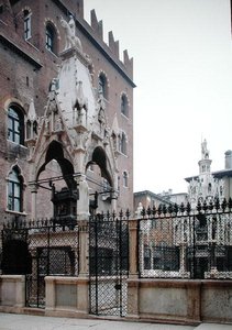 Monument funéraire de Mastino II Della Scala (1308-51)
