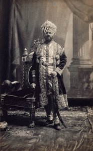 Maharaja Jagatjit Singh de Kapurthala, c.1903 - Bourne & Shepherd