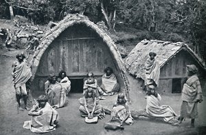 Une maison Toda dans un hameau indigène, Inde, 1902 - Bourne and Shepherd