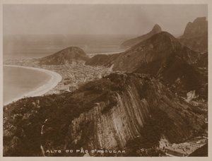 Vue du sommet du Pain de Sucre, Rio de Janeiro (photo n/b)