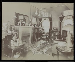 Un Salon dans la Maison du Dramaturge Henry Martyn Blossom, au 23 East 30th Street, New York, 1908 - Byron Company