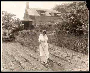 Emily Wakeman Hartley, c.1913 - Byron Company