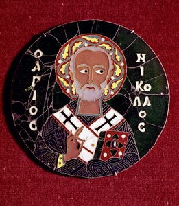 Art byzantin : représentation de Saint Nicolas de Myre (ou Bari) (4e siècle). Émail du 10e siècle - Byzantine