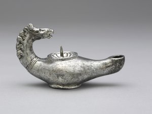 Lampe, fin des années 300 - Byzantine