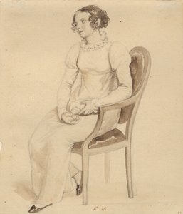 Une dame assise dans un fauteuil, tournée vers la fenêtre