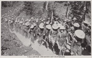Val Cartier-Infanterie au défilé 1915 (photo n/b) - Canadian Photographer