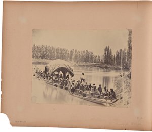 La péniche du résident - Srinugur - Capt. Melville Clarke