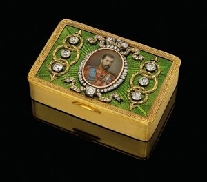 Une tabatière de présentation impériale, avec une miniature à l