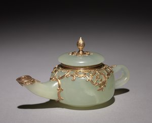Théière miniature, vers 1896