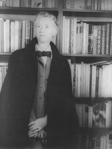 Marianne Moore (1887-1972) 13 novembre 1948 (épreuve gélatino-argentique)