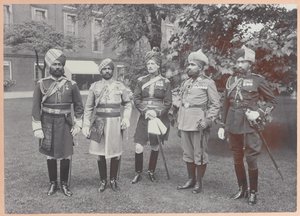Officiers indiens du Roi, 1911 - Carl Vandyk