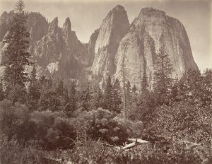 Rochers et flèches de la cathédrale - Carleton E. Watkins.
