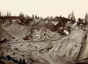 Union Diggings, Columbia Hill, comté de Nevada - Carleton E. Watkins
