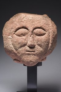 Tête (grès)