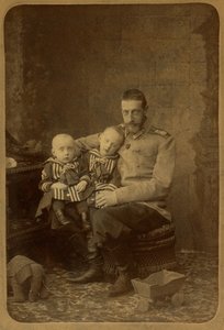 Grand-duc Constantin Constantinovitch de Russie avec ses fils Ioann et Gabriel - Charles Bergamasco