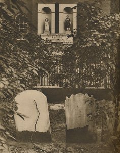 Une ancienne école de charité pour garçons et filles à Wapping, vers 1935 - Charles