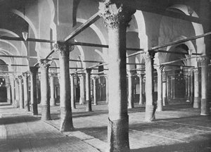 Kairouan. Intérieur de la Grande Mosquée, vers 1913 - Charles J. S. Makin