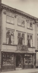 Maison dans High Street, Guildford - Charles Latham