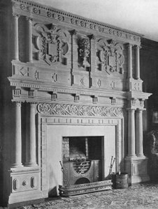 La Cheminée dans la Chambre de Dame Eleanor