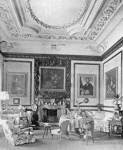 Le salon - Charles Latham