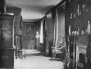 La Galerie Est - Charles Latham