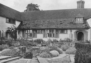 La Cour du Jardin - Charles Latham