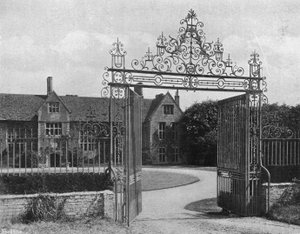 La Maison et la Cour d