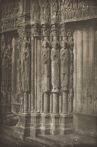 Cathédrale de Chartres. Porte droite du portail royal, côté ouest, XIIe siècle, avant juillet 1857 (photo) - Charles Nègre