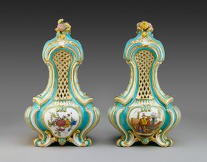 Paire de vases pot-pourri triangulaires - Charles Nicolas Dodin