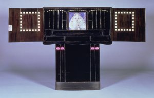 Bureau pour Hill House, Helensburgh, c.1902 (ouvert) - Charles Rennie Mackintosh