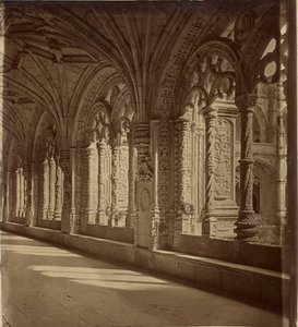 [Couloir voûté, Belem] - Charles Thurston Thompson