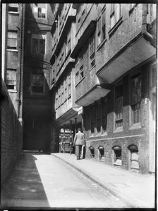 Middle Temple Lane, Temple, Cité de Londres, Greater London Authority, années 1930 - Charles William Prickett