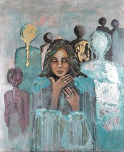 Une femme sereine, perdue dans ses pensées - Charlotte Olsson