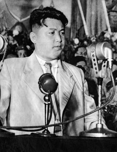 Portrait de Kim Il Sung, président de la République populaire démocratique de Corée - Chinese Photographer